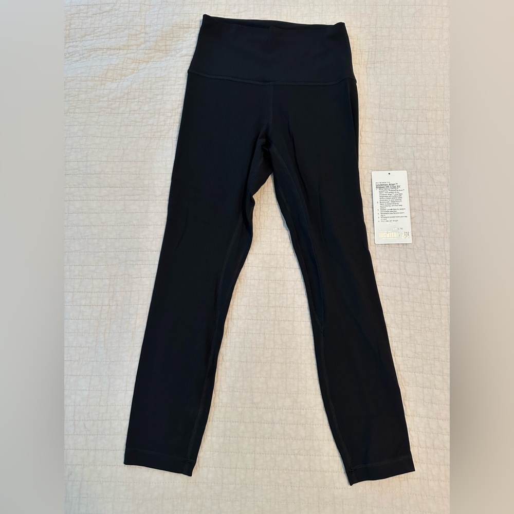 Lululemon Ribbed Align Pant 25 inches